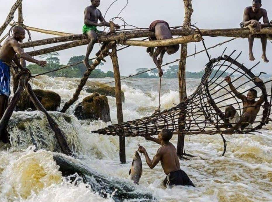 RDC : La marine ougandaise arrête 15 pêcheurs congolais