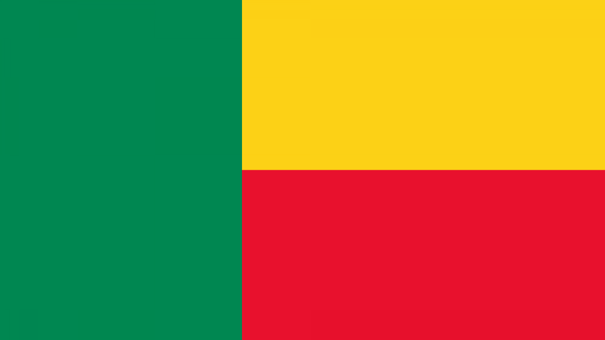 2000px-Flag_of_Benin.svg